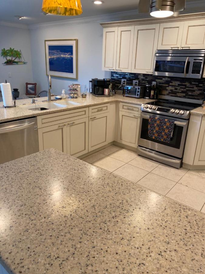 This Homestay Oasis Is The Cape'S Best Place To Stay Cape Coral Luaran gambar